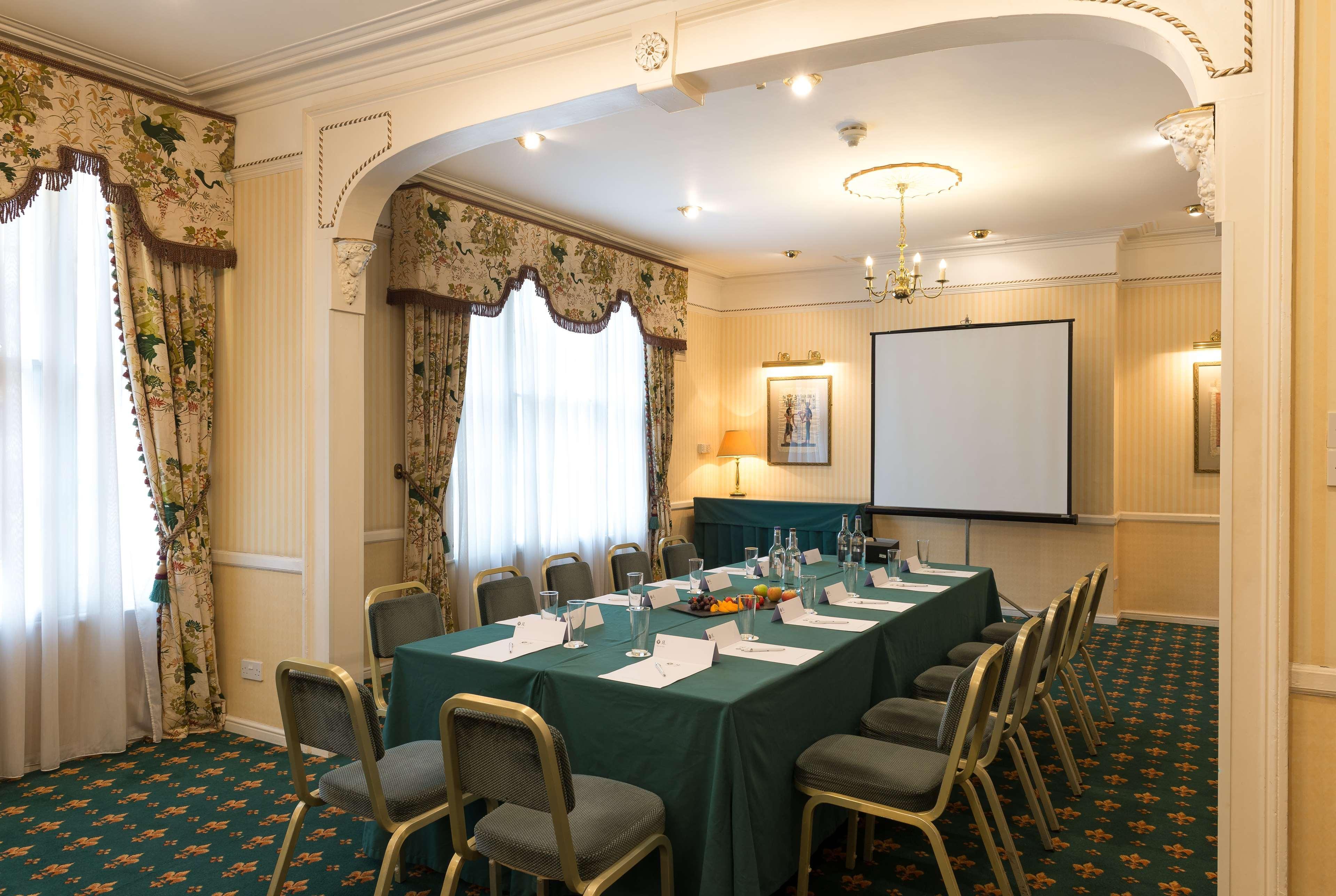 Best Western Red Lion Hotel Salisbury Zewnętrze zdjęcie